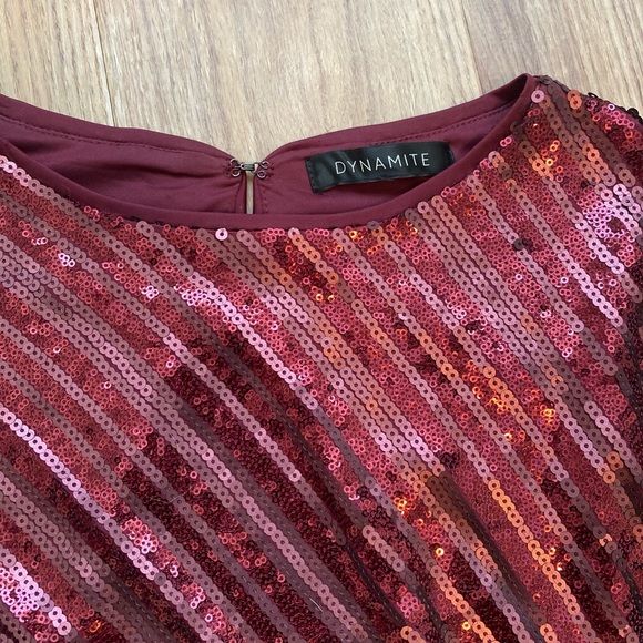 Beautiful sequin open back Dynamite dress. - Picture 5 of 6